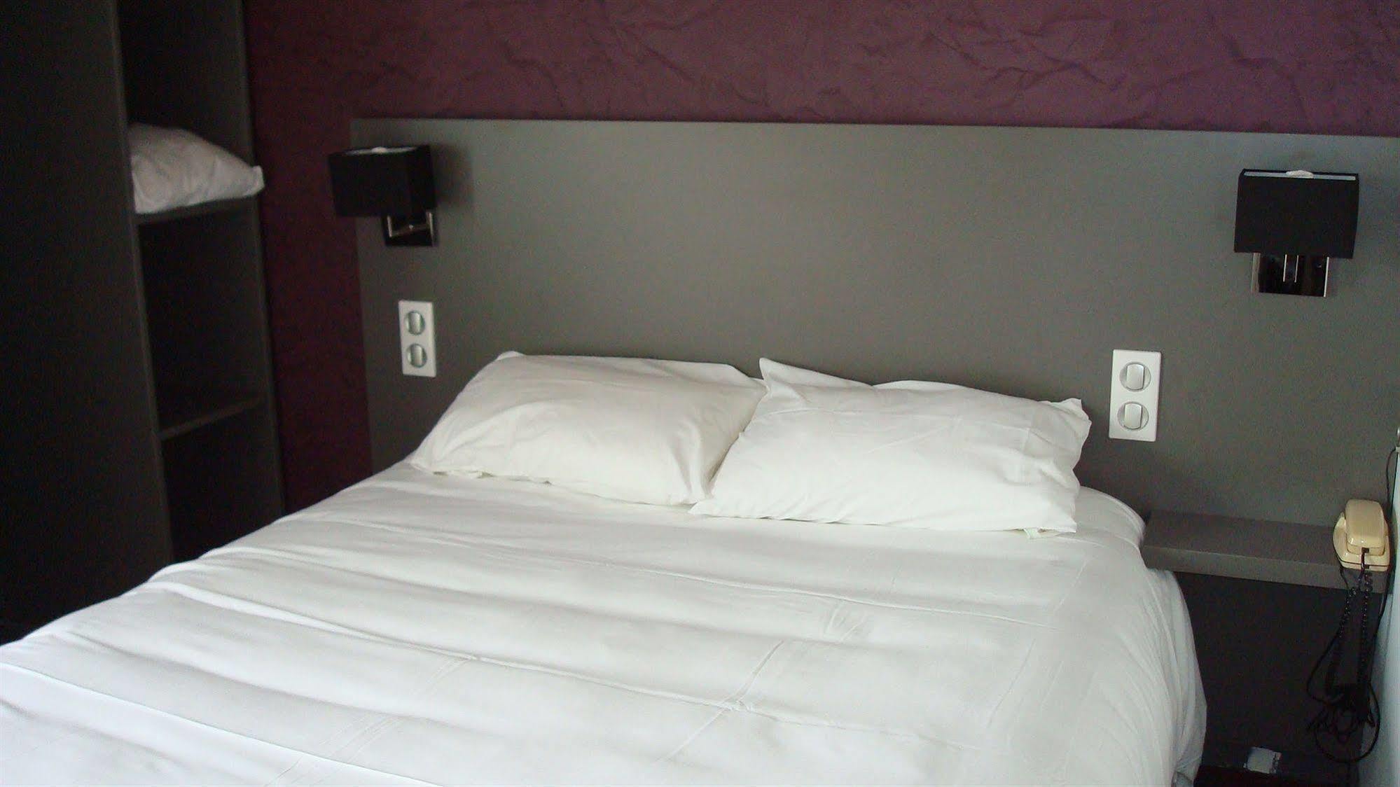 Brit Hotel Lorient Le Kerotel Экстерьер фото
